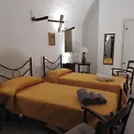 Tre Sorelle Affitta 3*